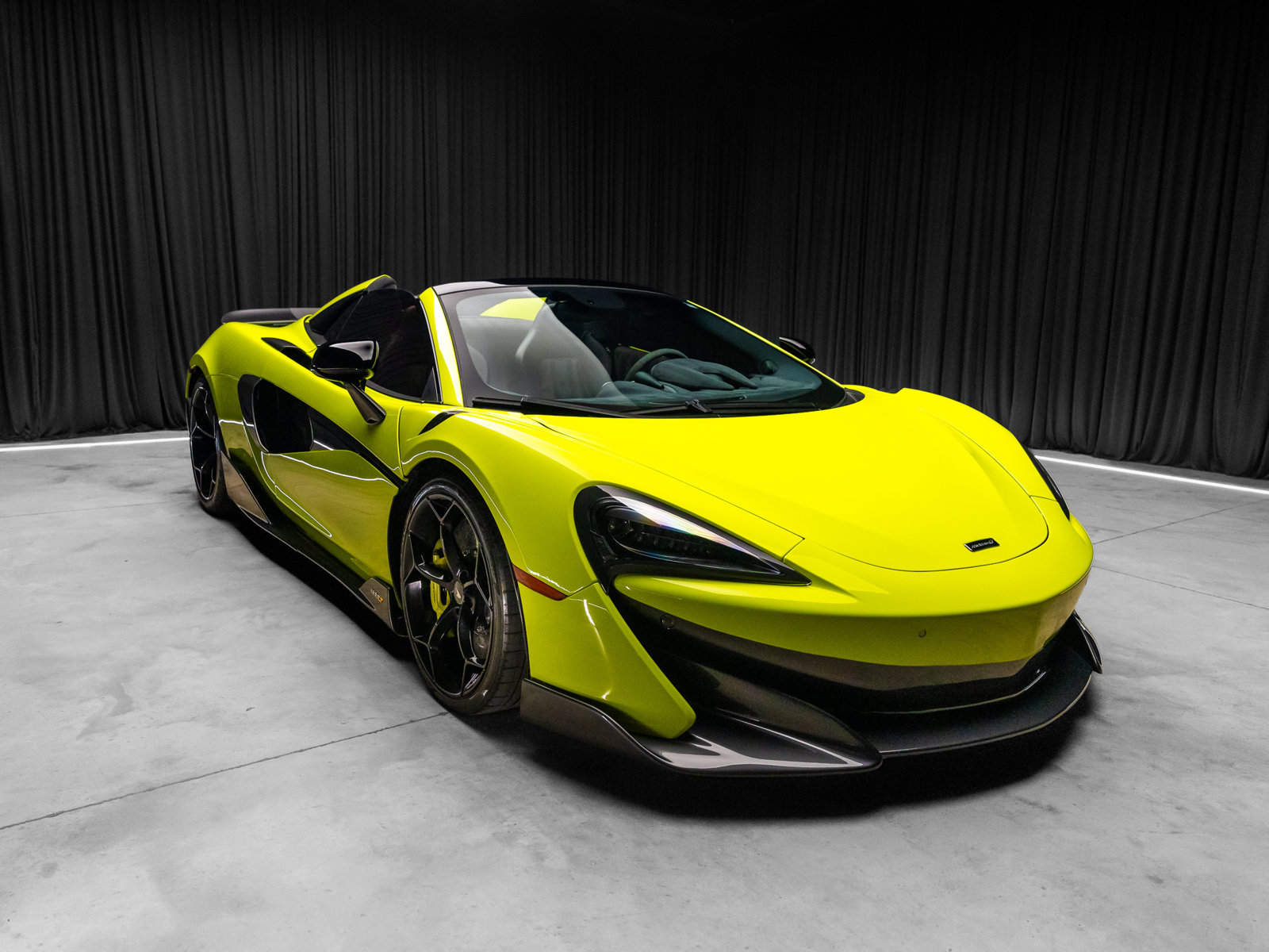Used 2020 McLaren 600LT Spider photo 22