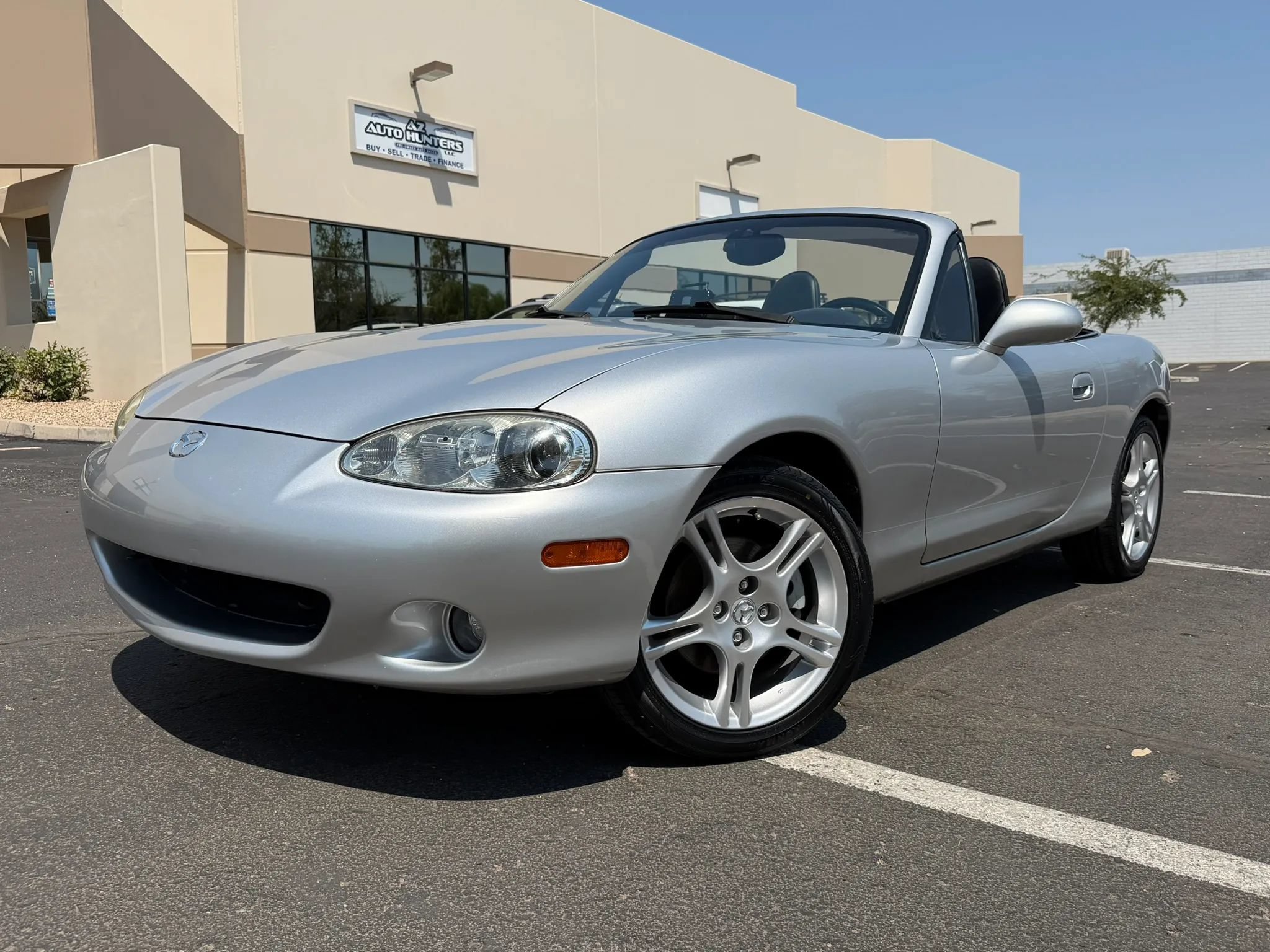 Used 2005 MAZDA MX-5 Miata LS