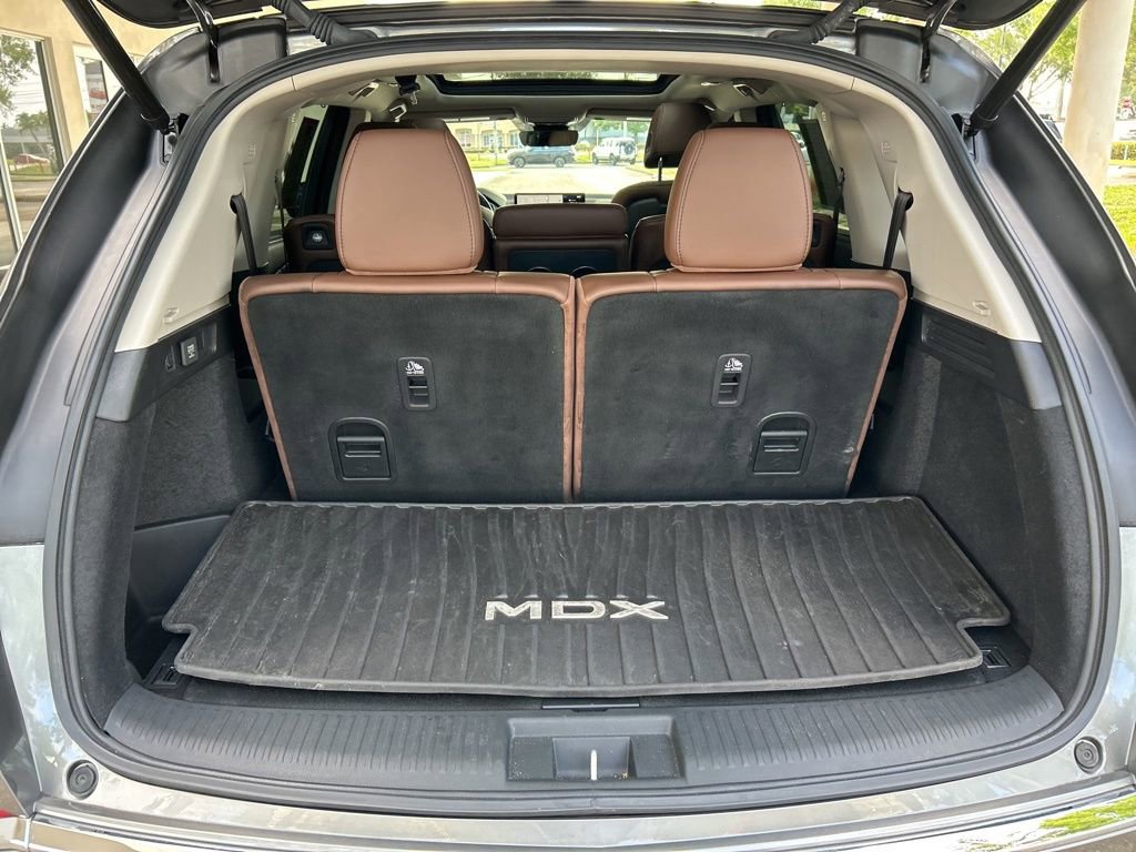 2022 Acura MDX FWD w/ Technology Package