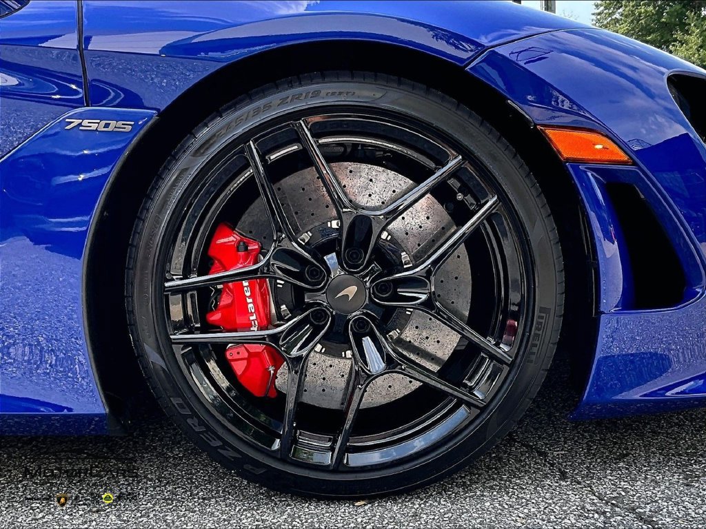 Used 2026 McLaren 750S Spider photo 26