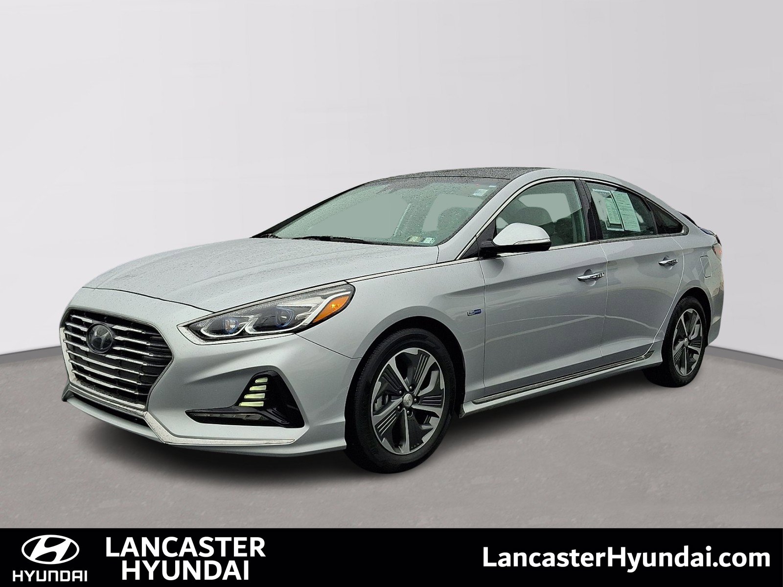 Used 2018 Hyundai Sonata Limited w/ Ultimate Package 02