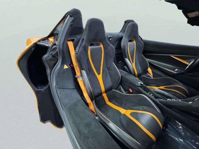 Used 2021 McLaren 720S Spider photo 51