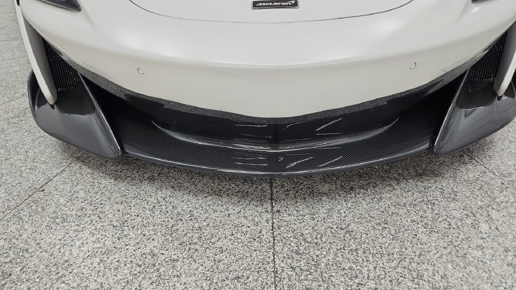 Used 2019 McLaren 600LT photo 12