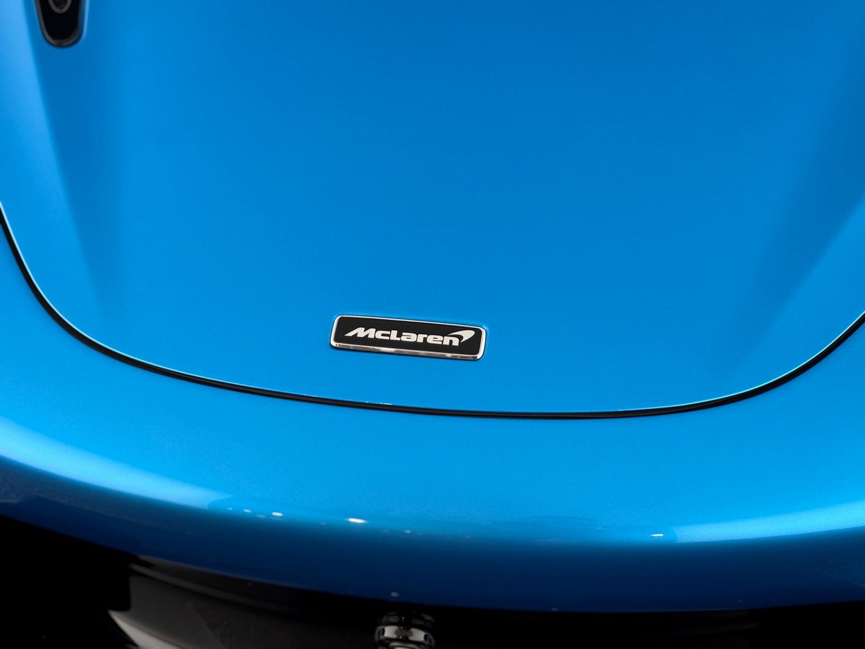 Used 2022 McLaren 765LT photo 44