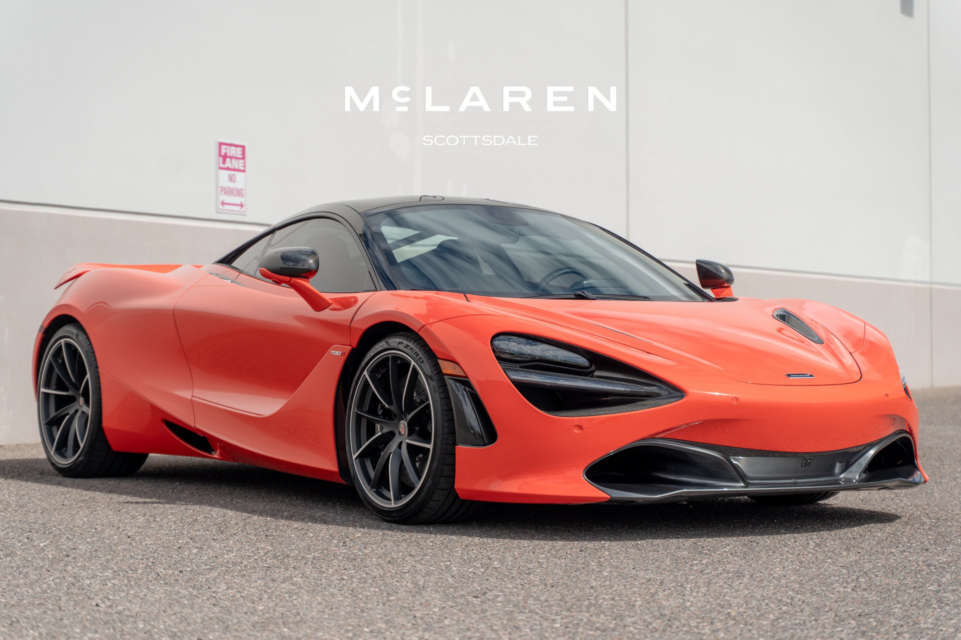Used 2018 McLaren 720S Performance photo 9
