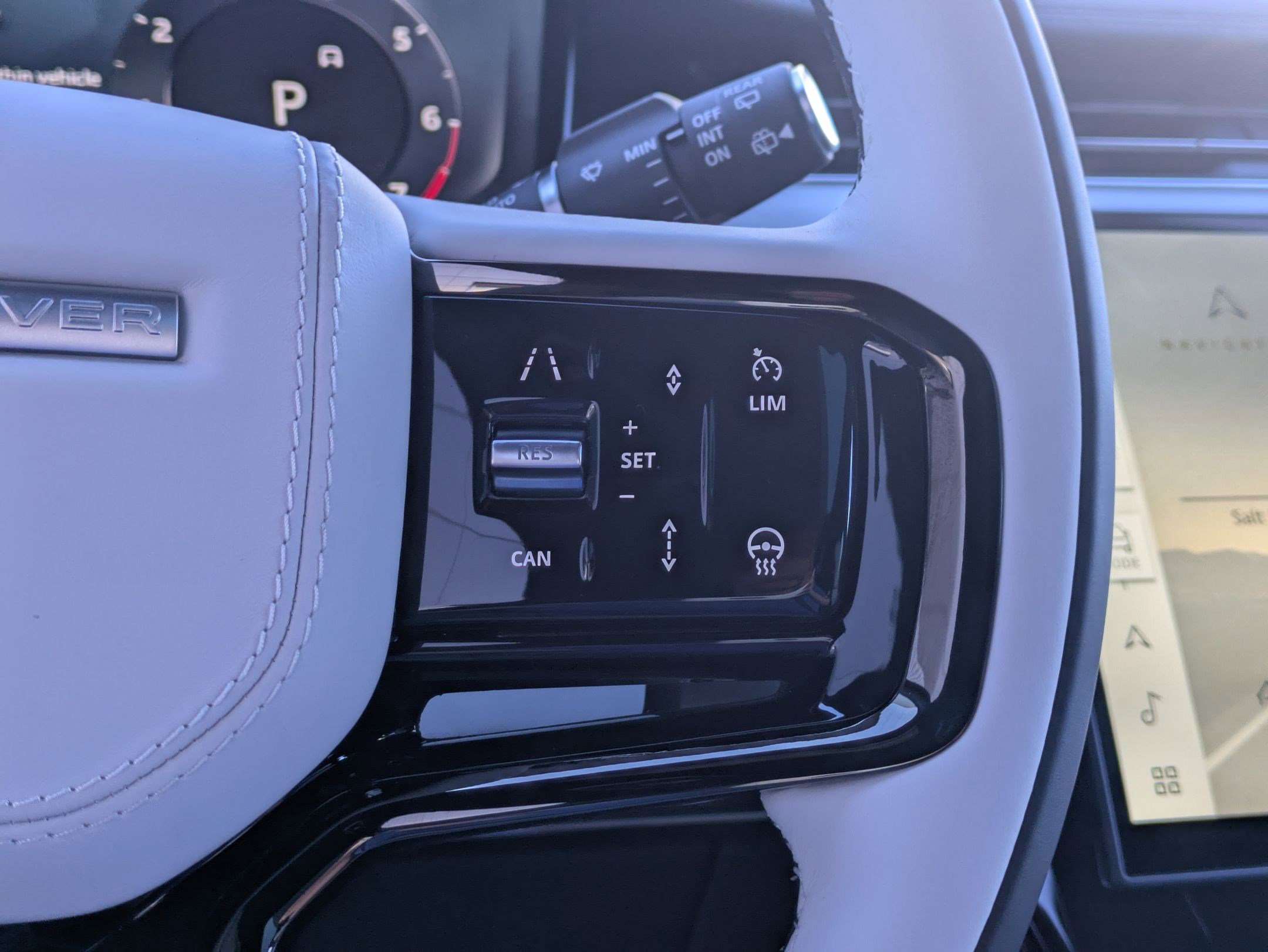 2026 Land Rover Range Rover Sport Dynamic SE