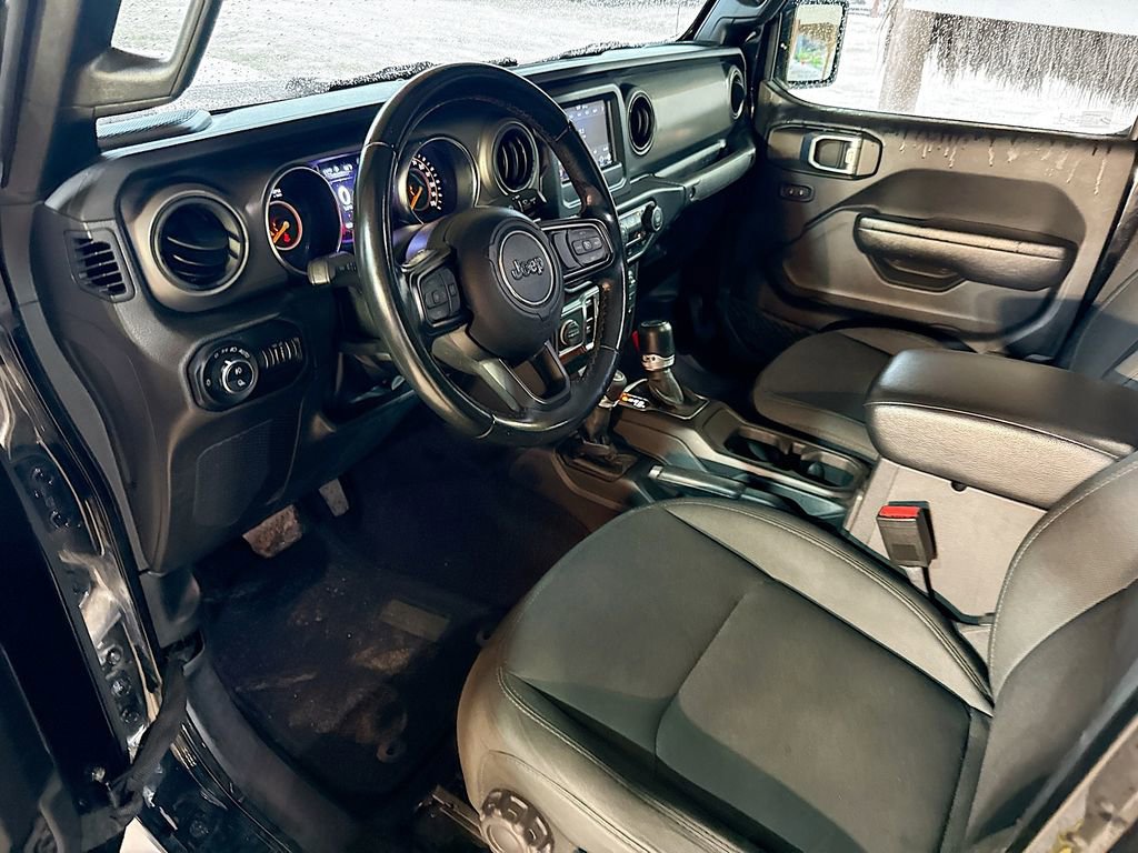 2022 Jeep Gladiator Sport