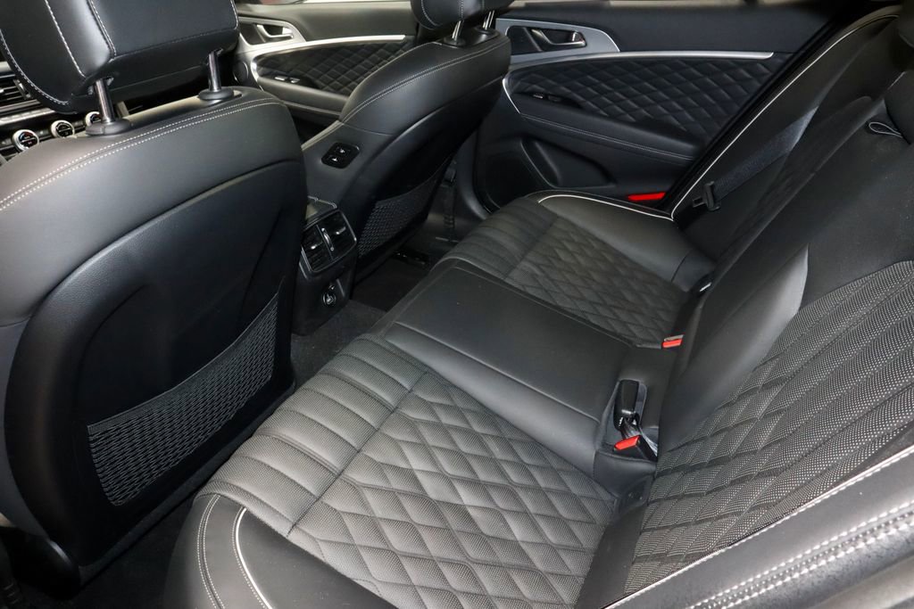 2019 Genesis G70 2.0T Advanced