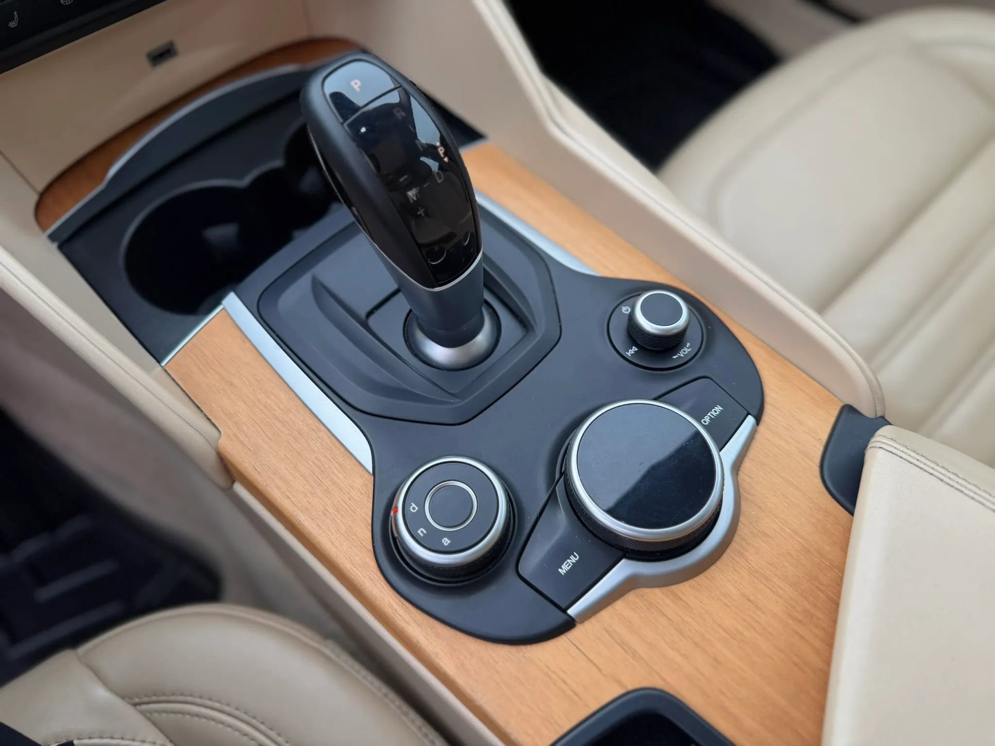 2018 Alfa Romeo Giulia Ti