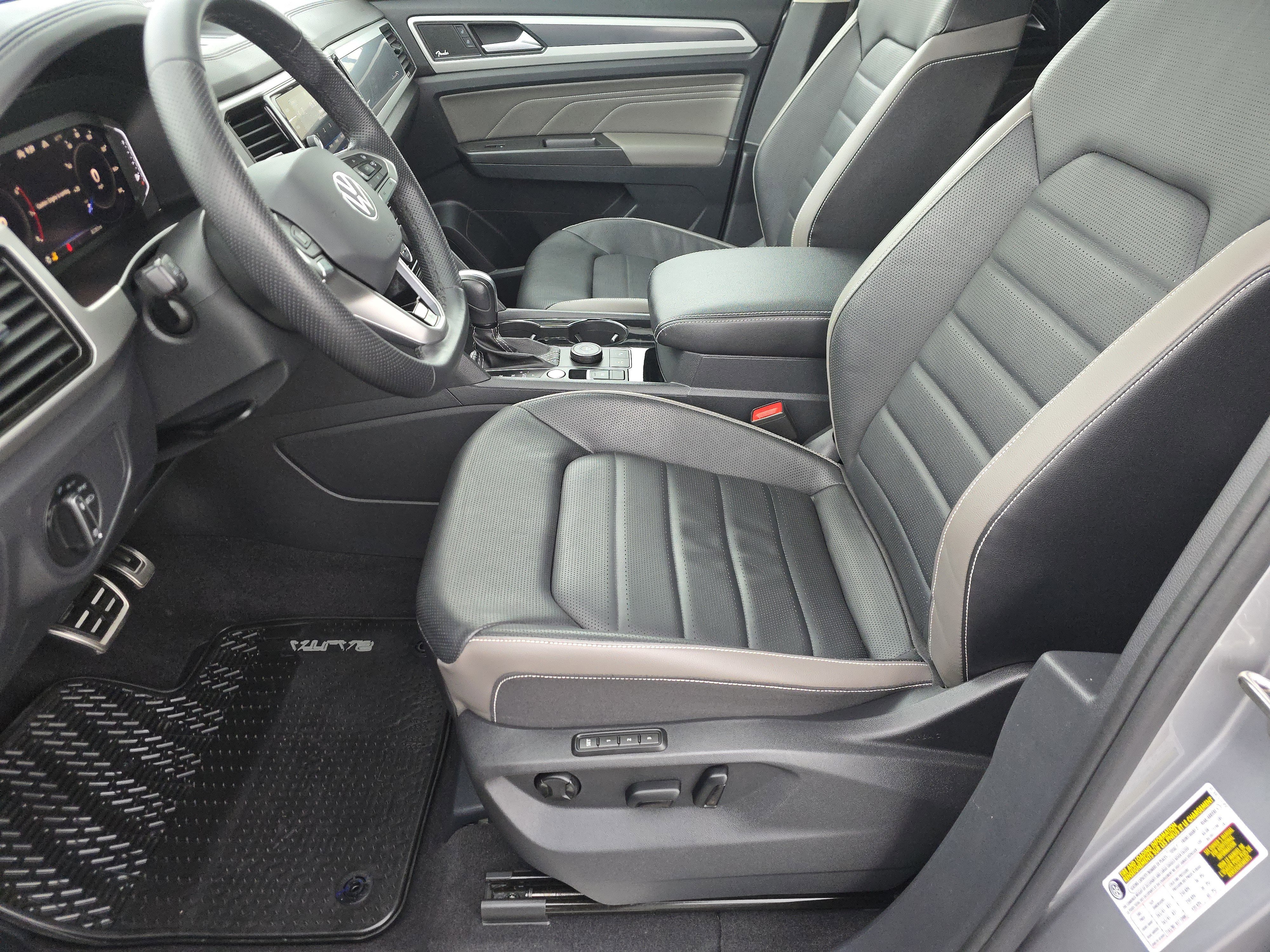 2023 Volkswagen Atlas SEL Premium