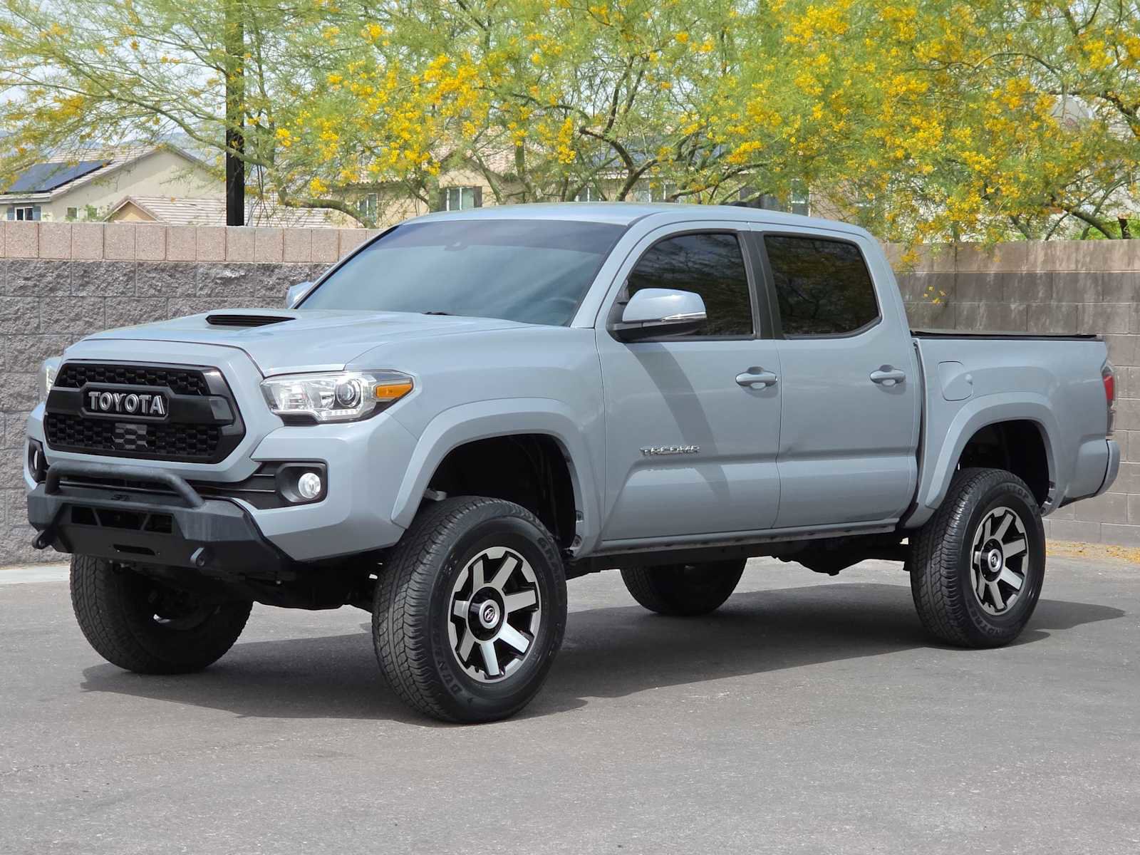 2020 Toyota Tacoma TRD Sport