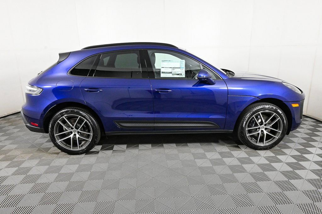 2025 Porsche Macan