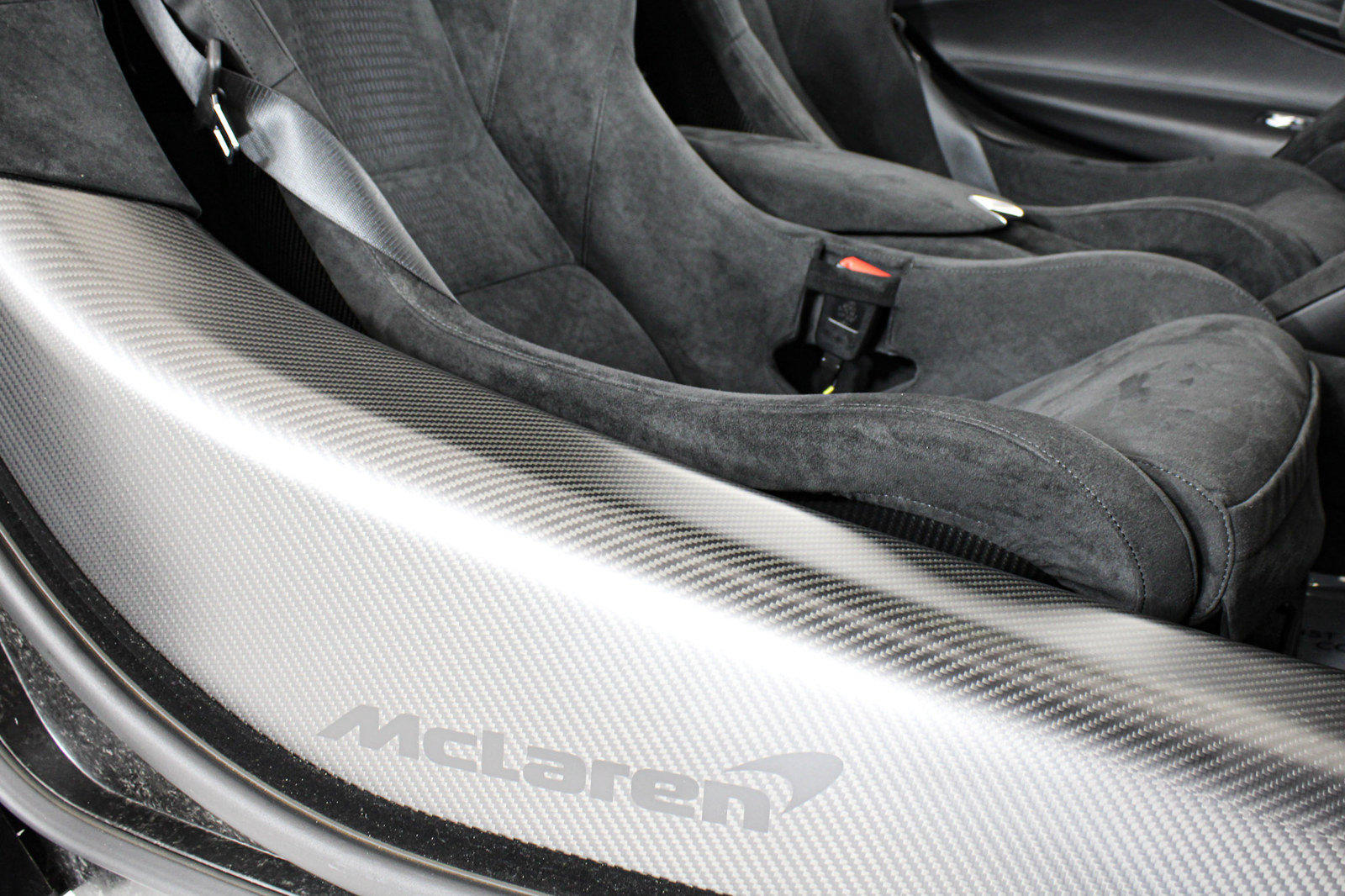 Used 2024 McLaren 750S photo 36