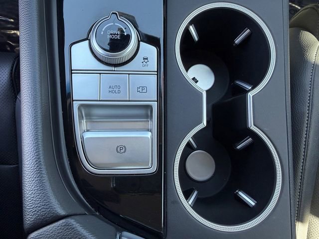 2022 Genesis G70 2.0T