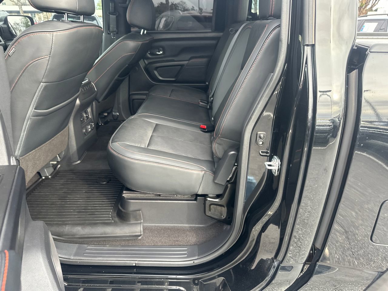 2023 Nissan Titan PRO-4X