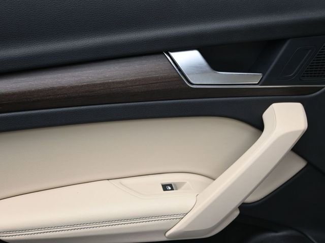 2023 Audi Q5 2.0T Premium Plus