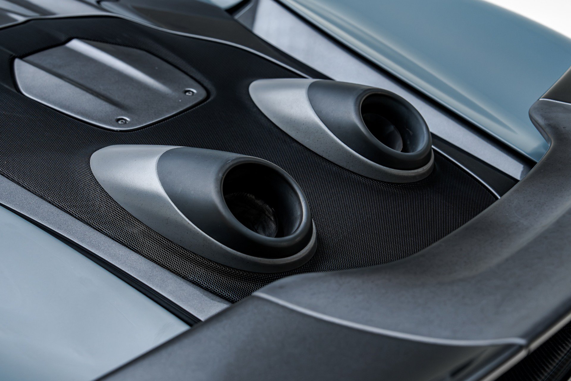 Used 2020 McLaren 600LT Spider photo 33