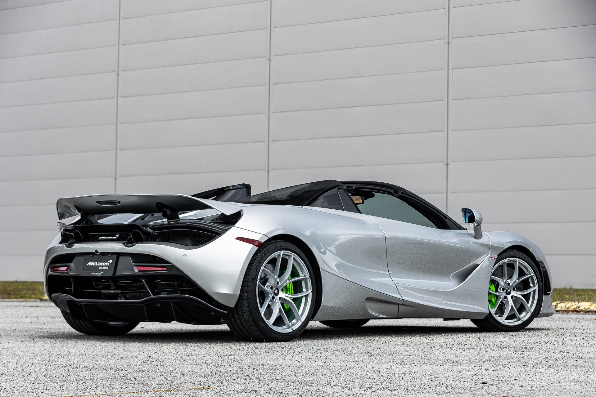 Used 2020 McLaren 720S Luxury photo 11
