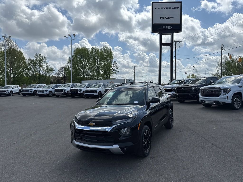Used 2023 Chevrolet TrailBlazer LT w/ Convenience Package