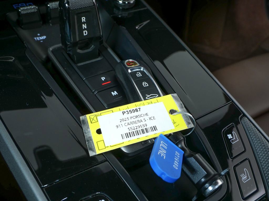 2025 Porsche 911 Carrera S