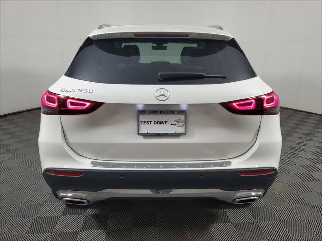 2023 Mercedes-Benz GLA 250