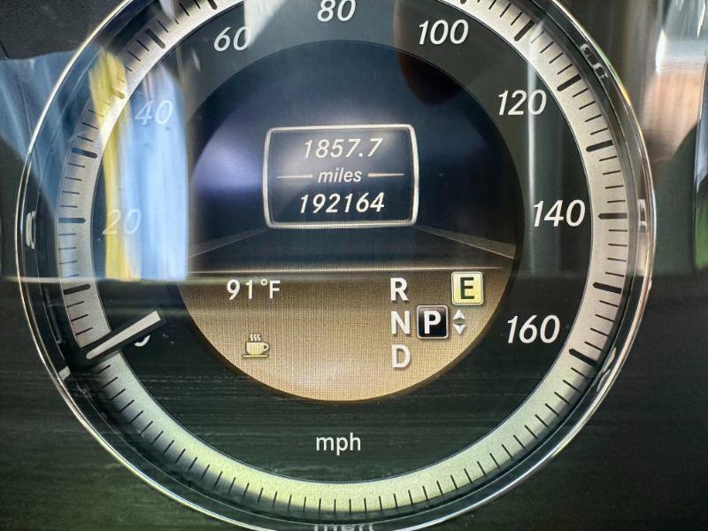 2012 Mercedes-Benz E 350 BlueTEC Sedan