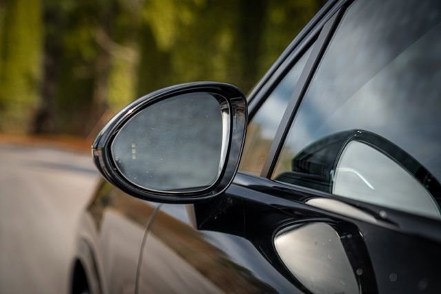 2022 Porsche Cayenne Platinum Edition