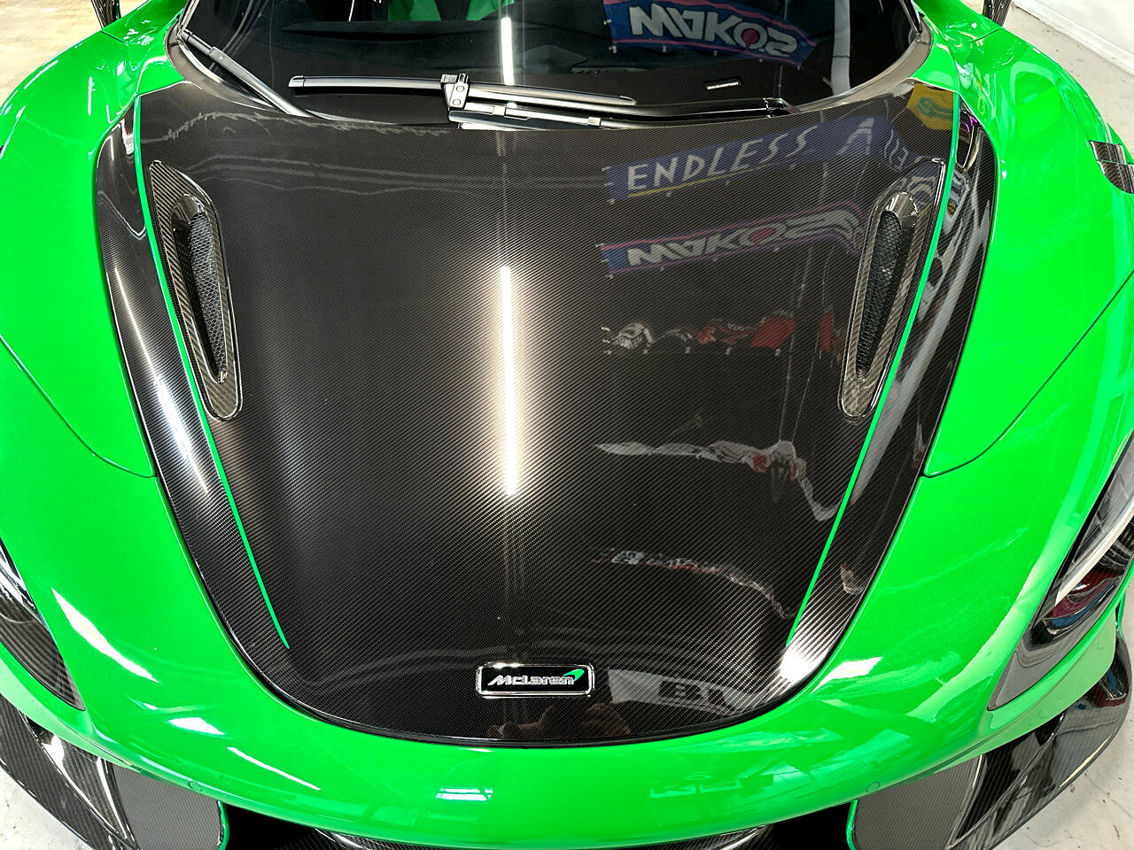 Used 2022 McLaren 765LT photo 12