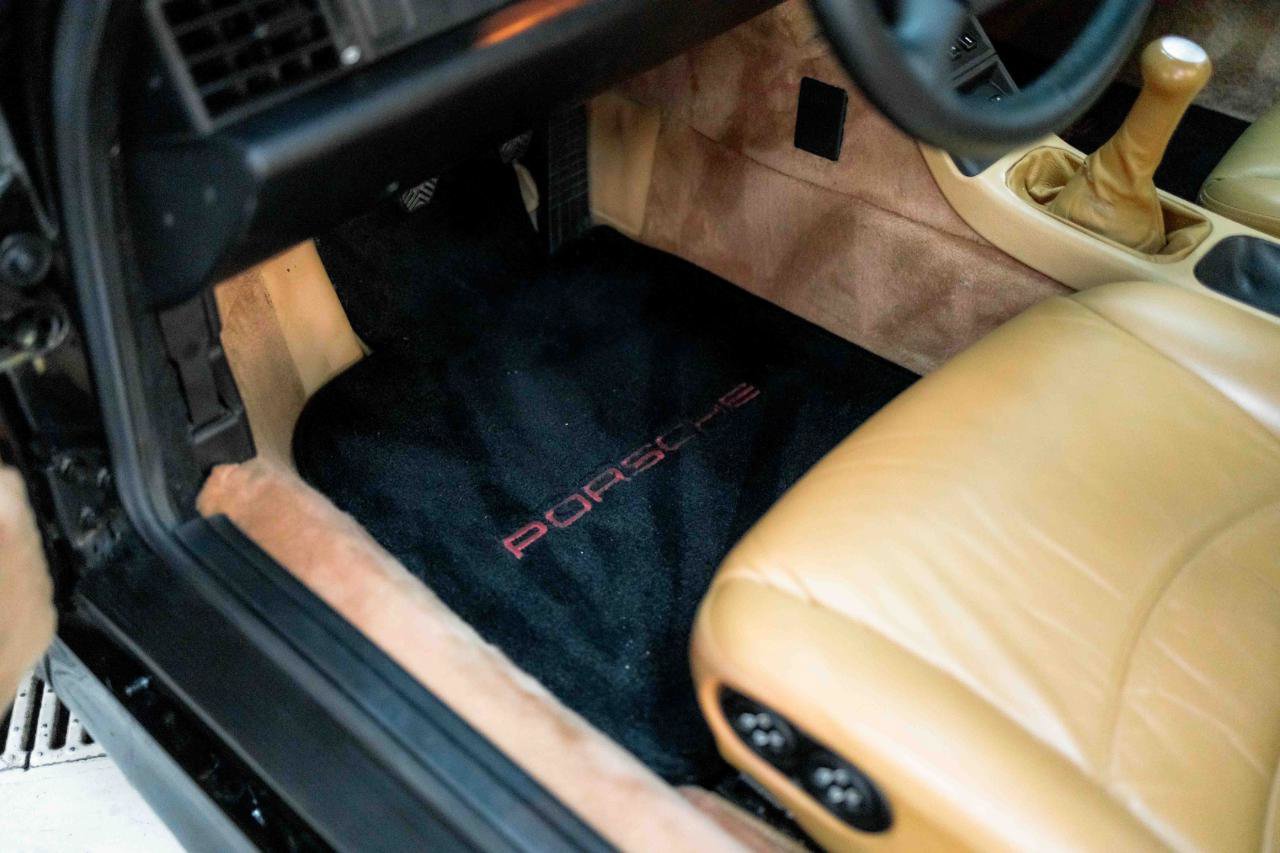 1998 Porsche 911 Carrera 4S