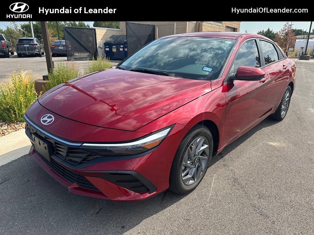 Certified 2024 Hyundai Elantra Blue
