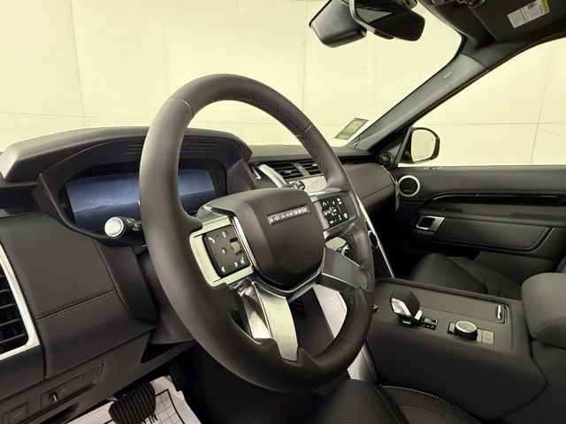 2026 Land Rover Discovery S