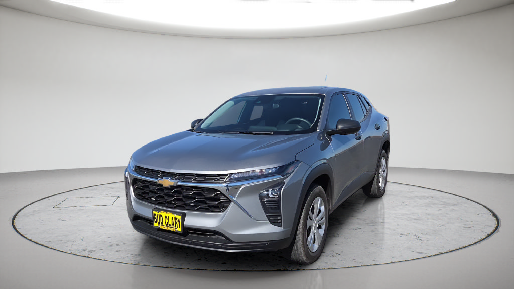 Used 2024 Chevrolet Trax LS