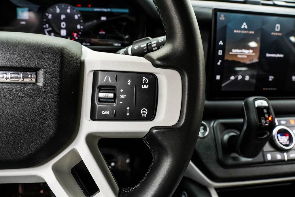 2025 Land Rover Defender 110 S