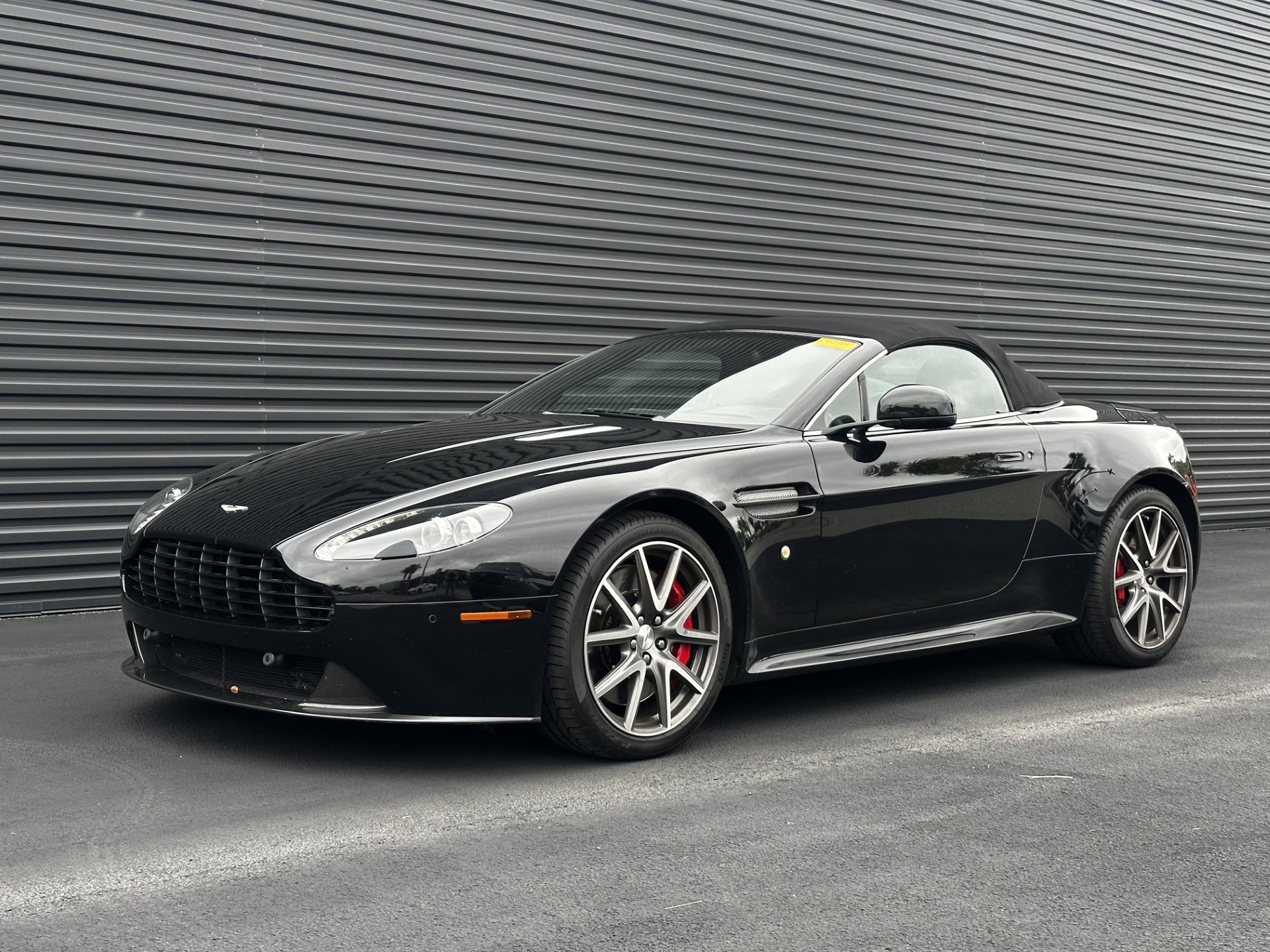 Used 2012 Aston Martin V8 Vantage S