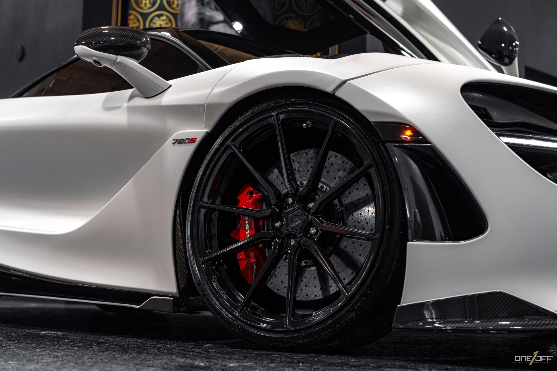 Used 2018 McLaren 720S Performance photo 12