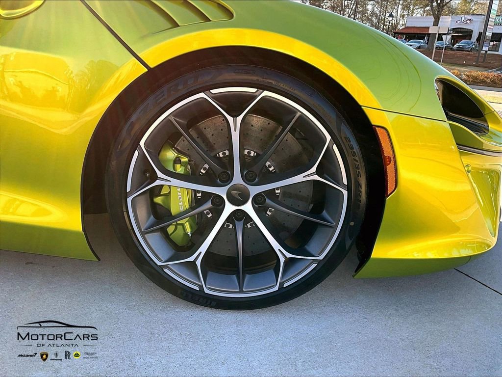 2026 McLaren Artura Spider