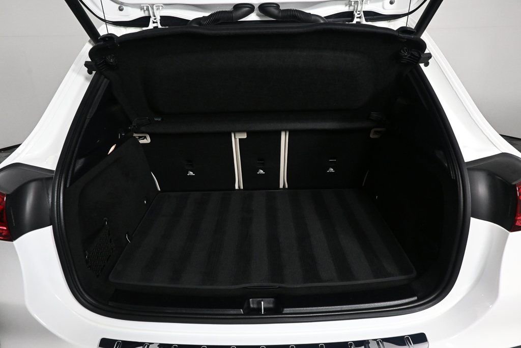 2025 Mercedes-Benz GLA 250