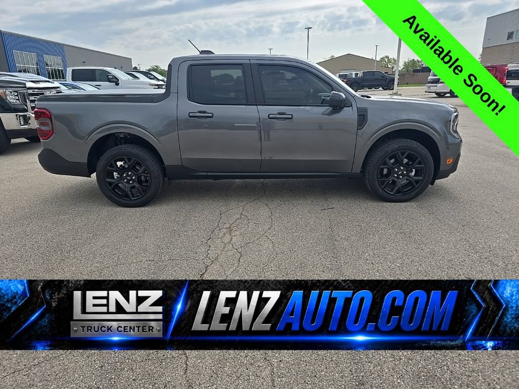 Used 2025 Ford Maverick Lariat w/ Black Appearance Package