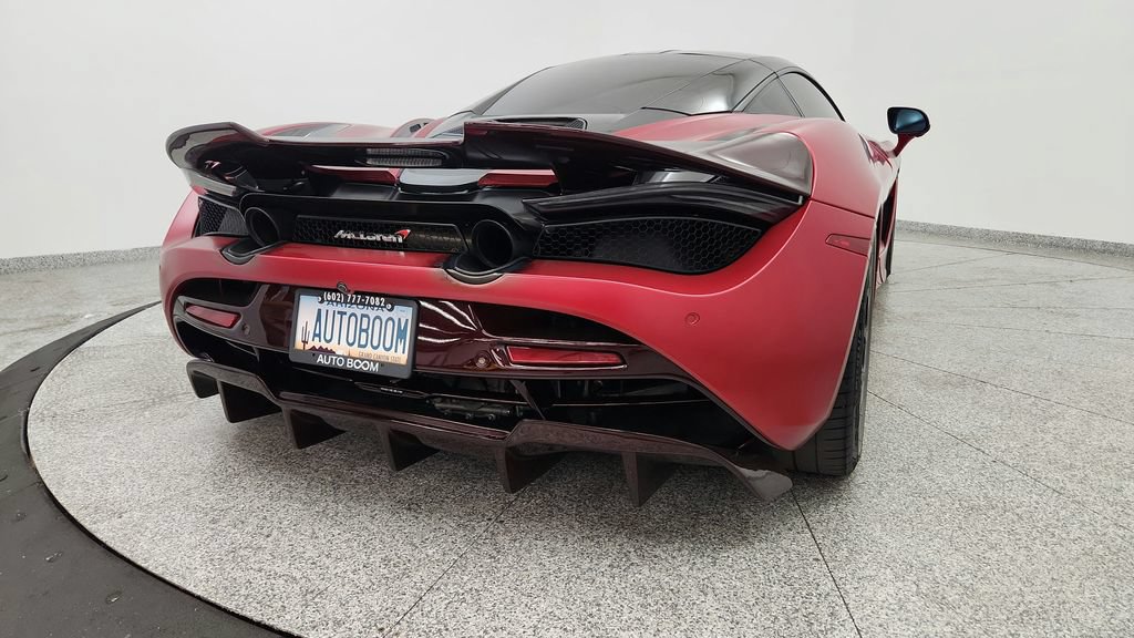 Used 2018 McLaren 720S Performance photo 20