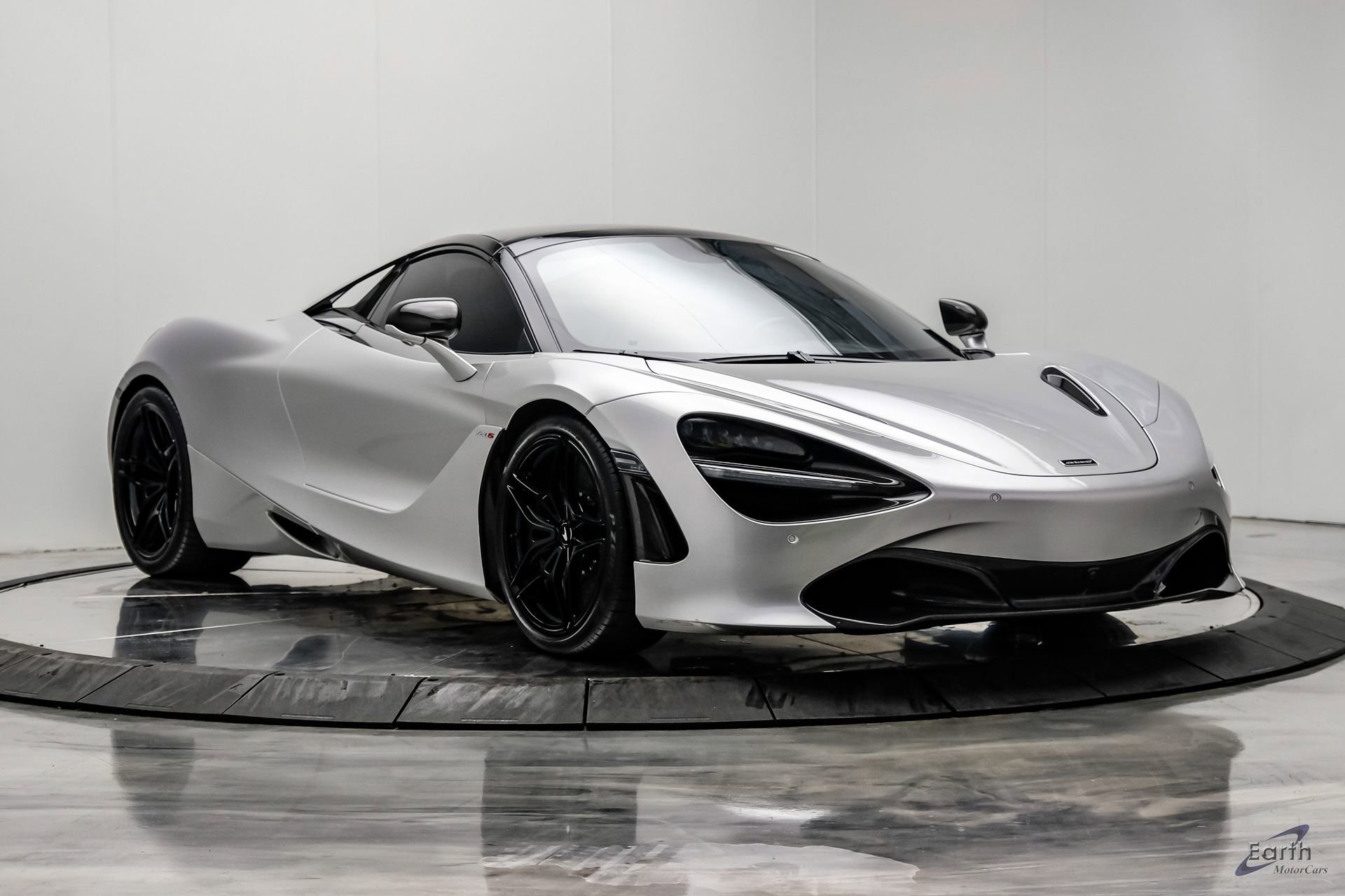 Used 2020 McLaren 720S Luxury photo 33