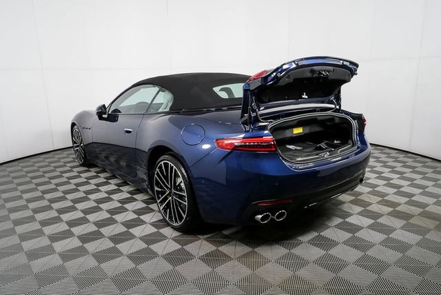 2026 Maserati GranCabrio Modena