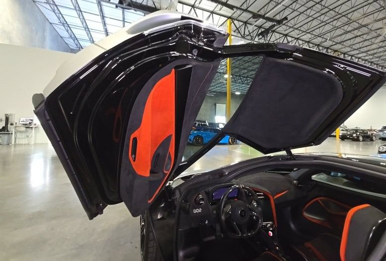 Used 2021 McLaren 765LT photo 5