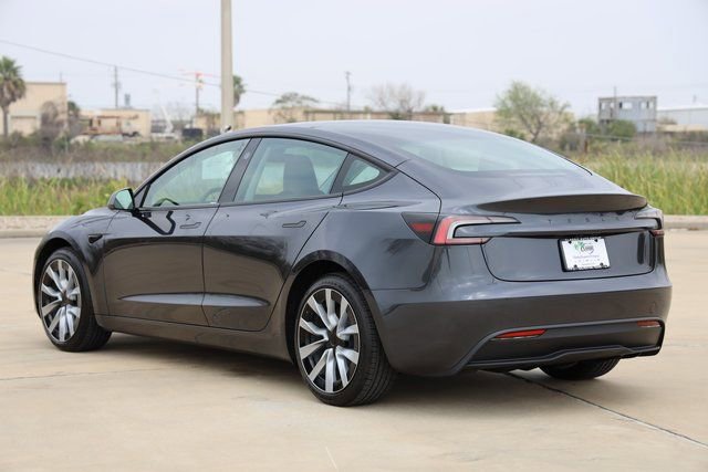 2025 Tesla Model 3 Long Range