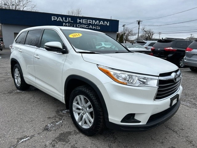 2014 Toyota Highlander LE