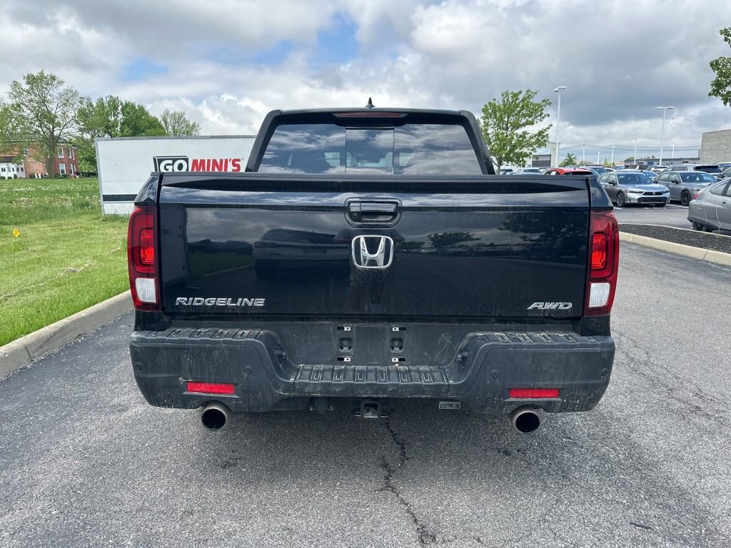 2022 Honda Ridgeline Black Edition