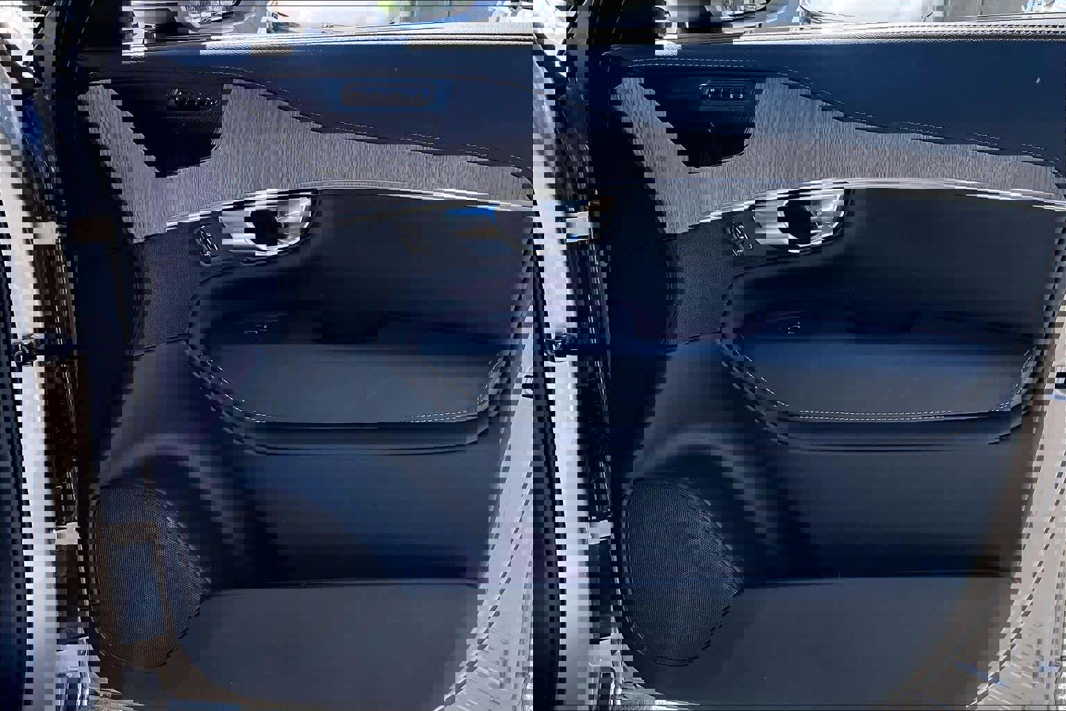 2023 Volvo Xc90 B6 Ultimate