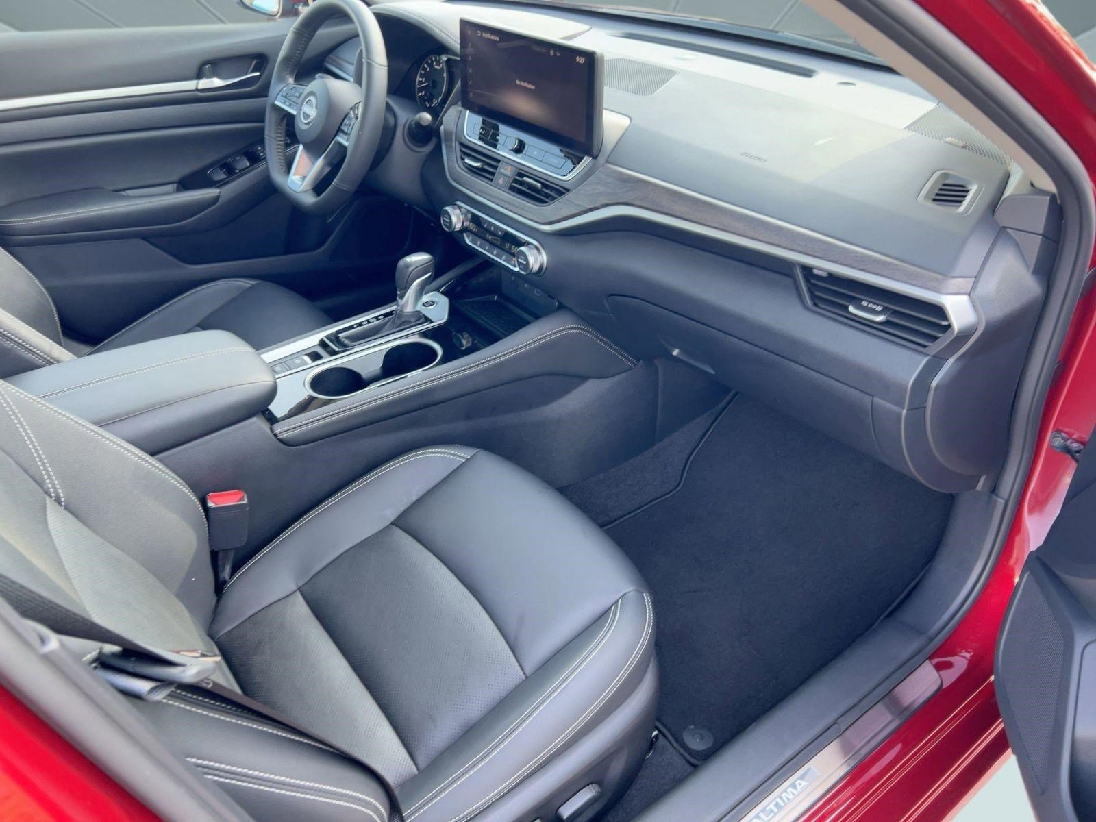 2025 Nissan Altima 2.5 SL