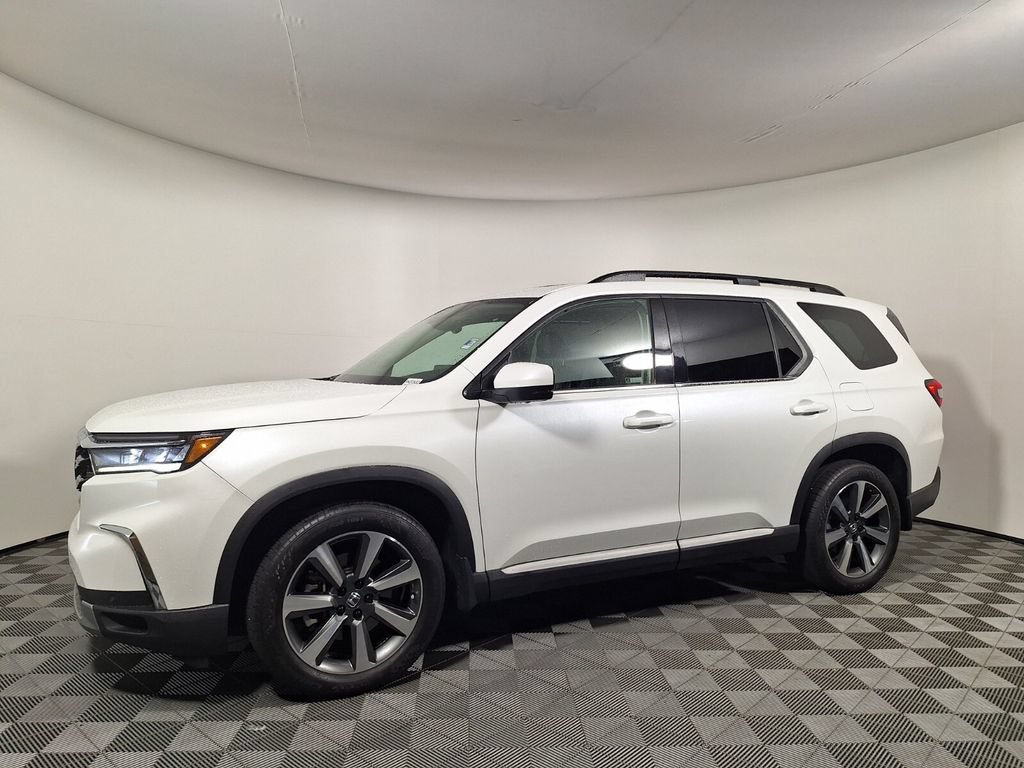 Used 2024 Honda Pilot Elite