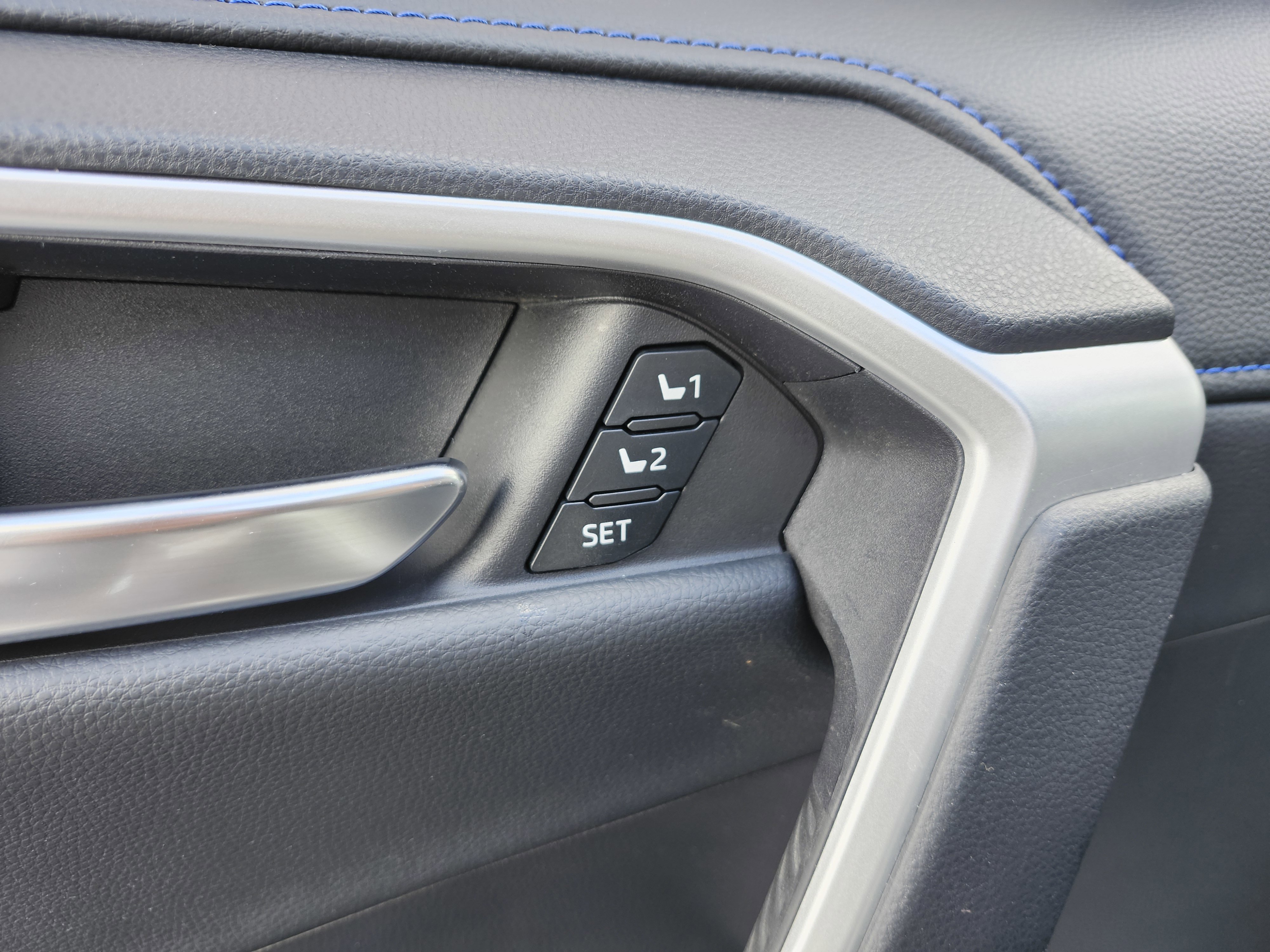 2024 Toyota Rav4 XSE