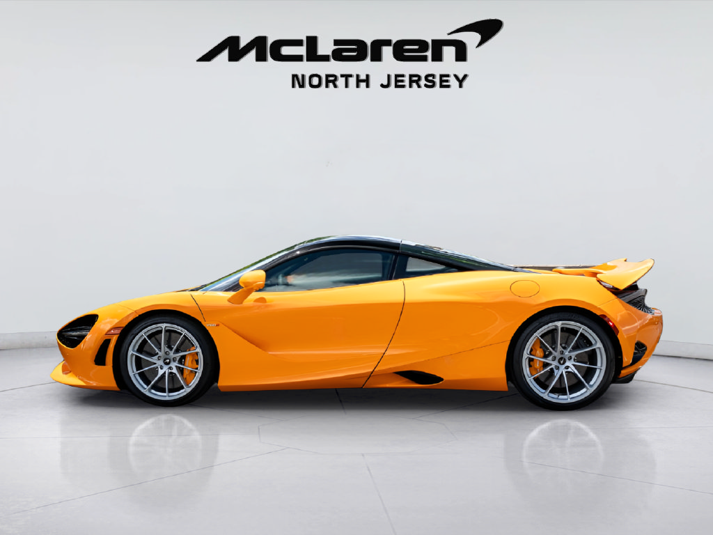 New 2027 McLaren 750S photo 14